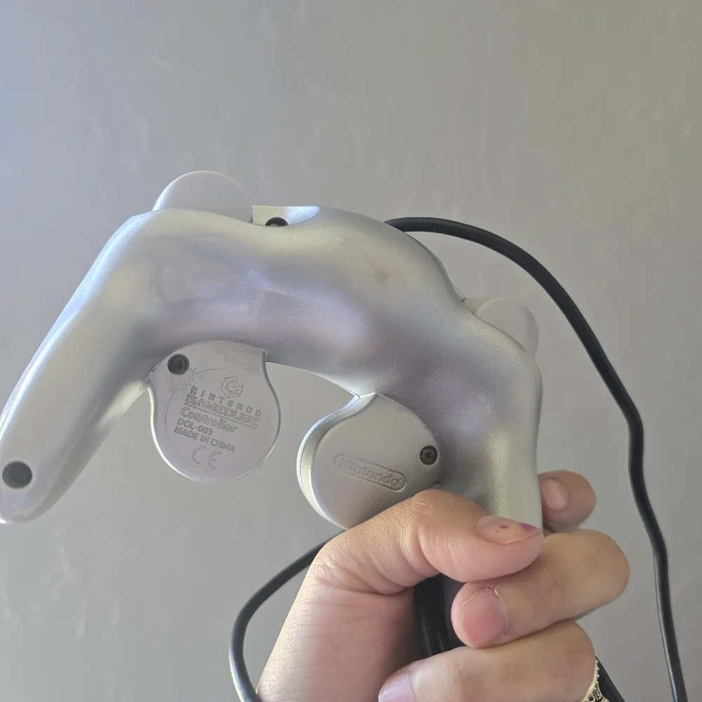 Gamecube Controller Platinum